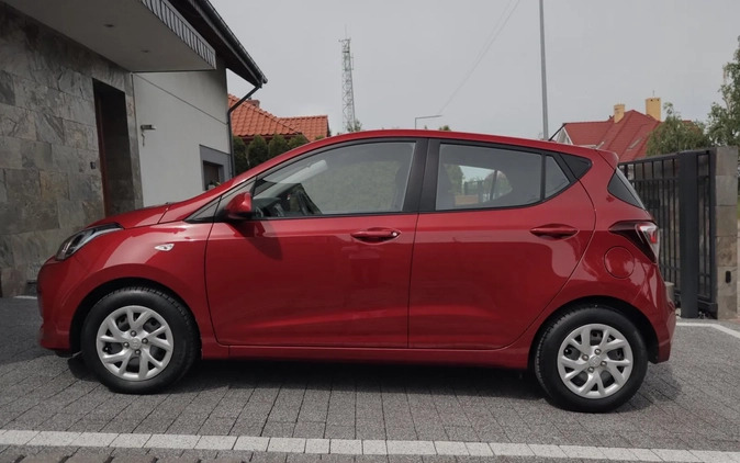 Hyundai i10 cena 35100 przebieg: 38720, rok produkcji 2017 z Polanów małe 154